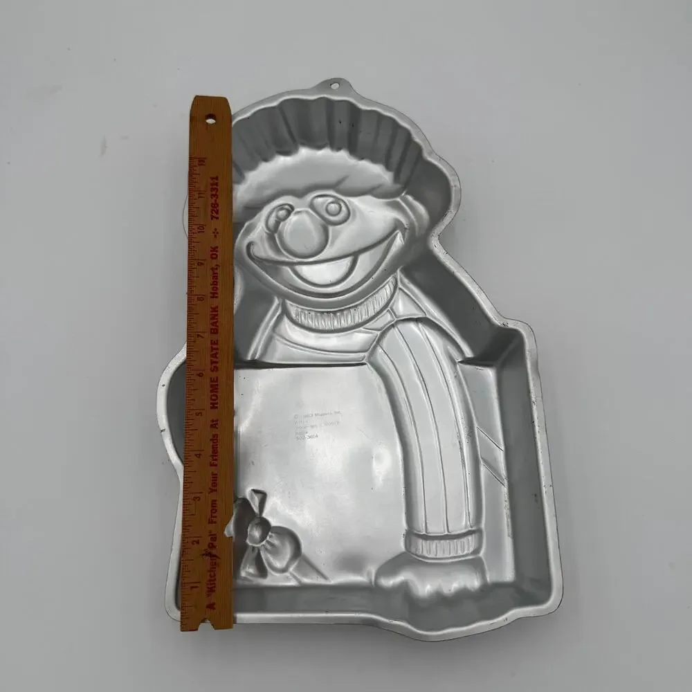 Vintage Ernie Cake Pan Wilton 1983 Muppets